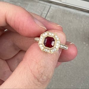 Natural Red Spinel ring in 14k yellow gold